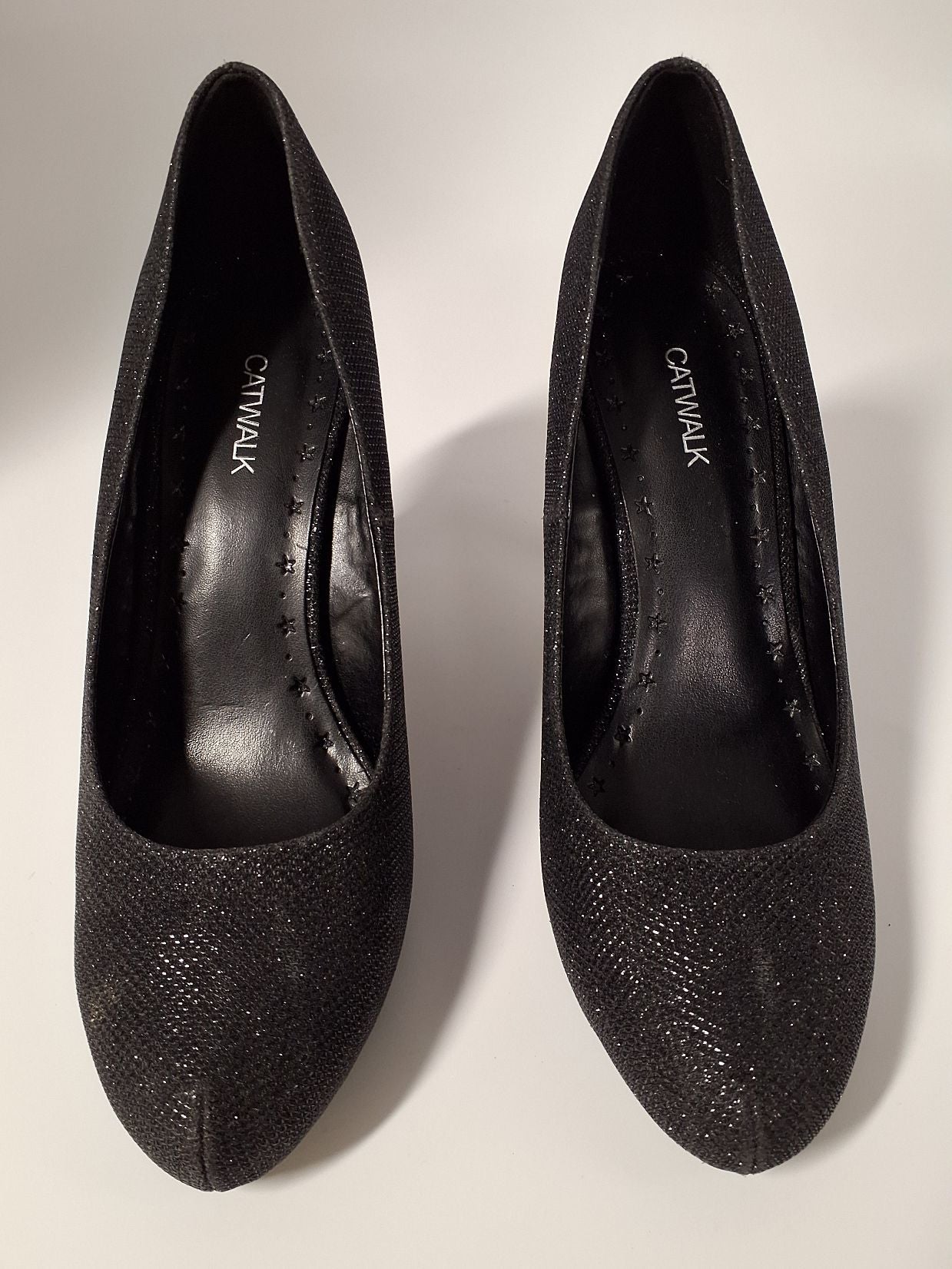Catwalk pumps